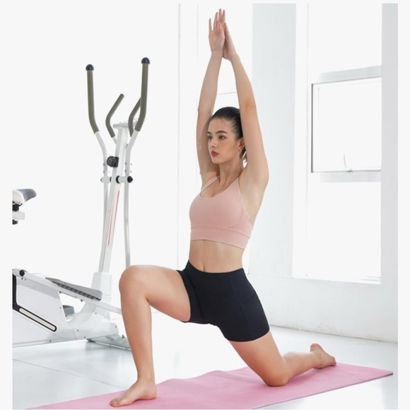 Women’s Yoga Shorts Tummy Control with Pockets for Women - Picture 3 of 8